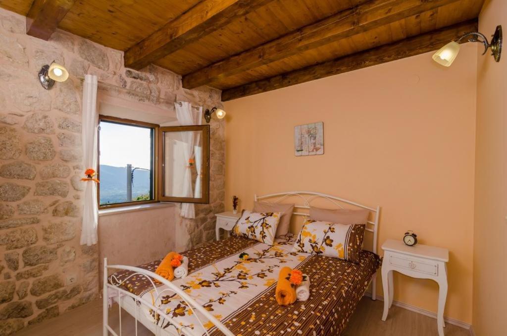 Villa Falcon Rook Gruda Extérieur photo